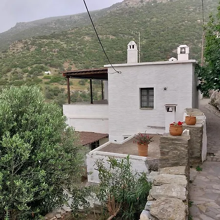 Village Sense, Pergola & Unlimited View Holiday home *